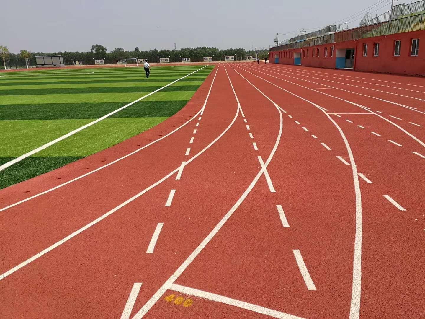 操场跑道塑胶跑道 田径运动场橡胶跑道铺设全国施工源头工厂图2